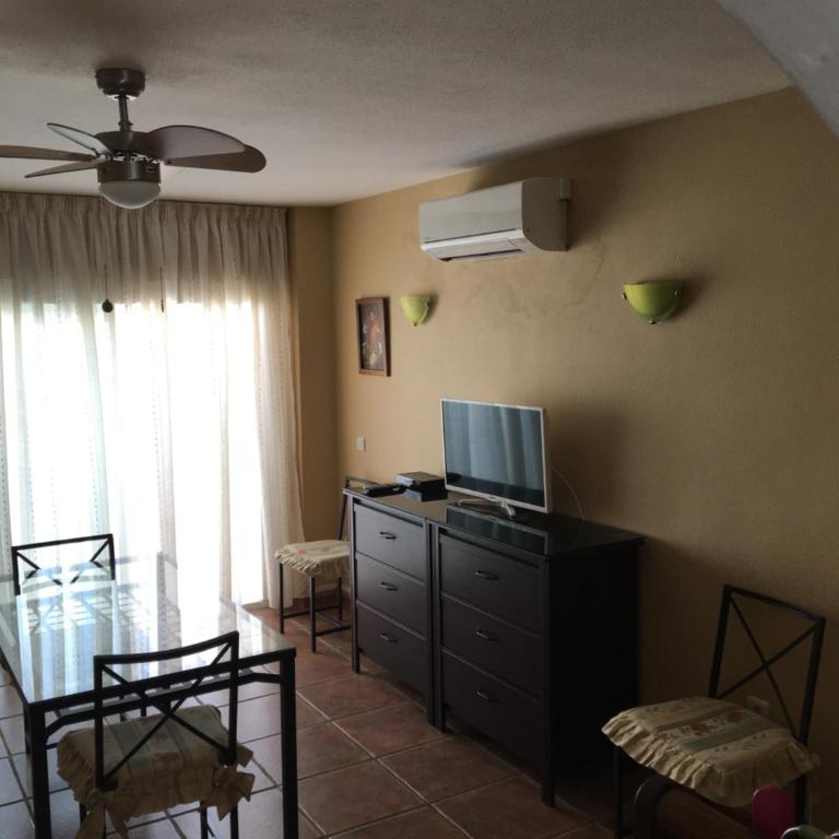 Apartamentos SOL y PLAYA Torremolinos - Apartamento de 1 dormitorio con balcón #36 - 8