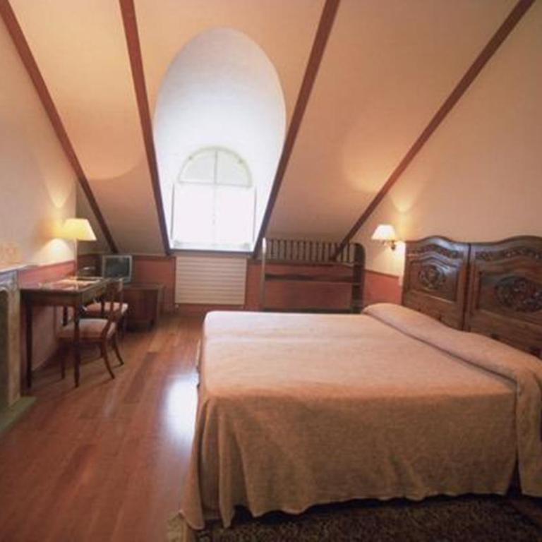 Hotel Roma e Rocca Cavour - Camera Matrimoniale Comfort - 3