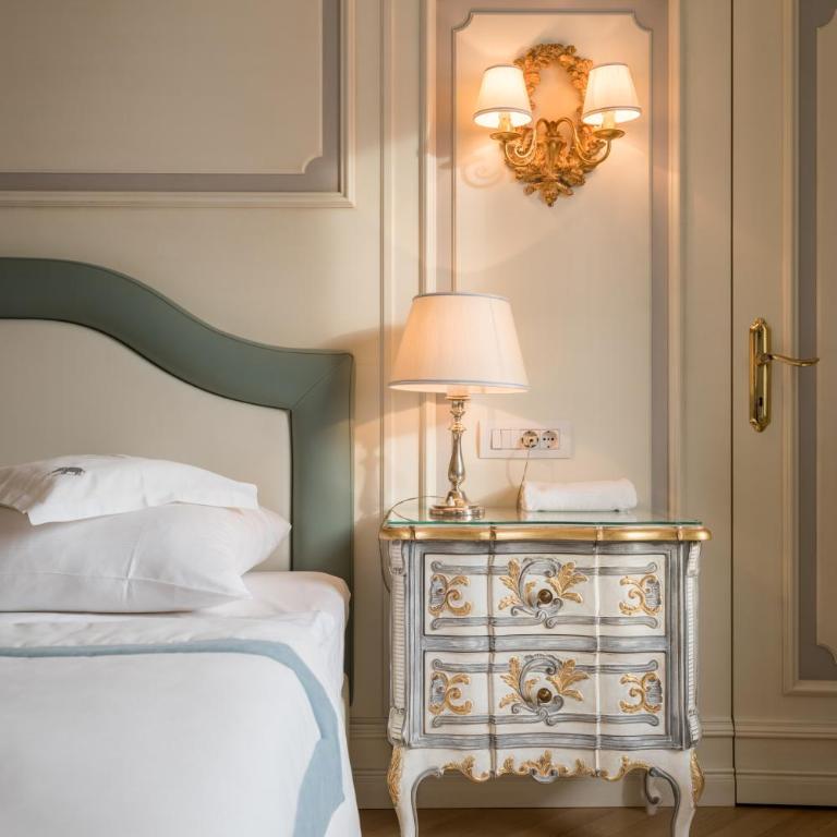 Hotel Elephant - Junior Suite - 5