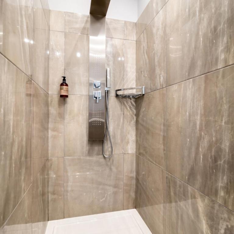Clementi 18 Suites Rome - Camera Matrimoniale - 15