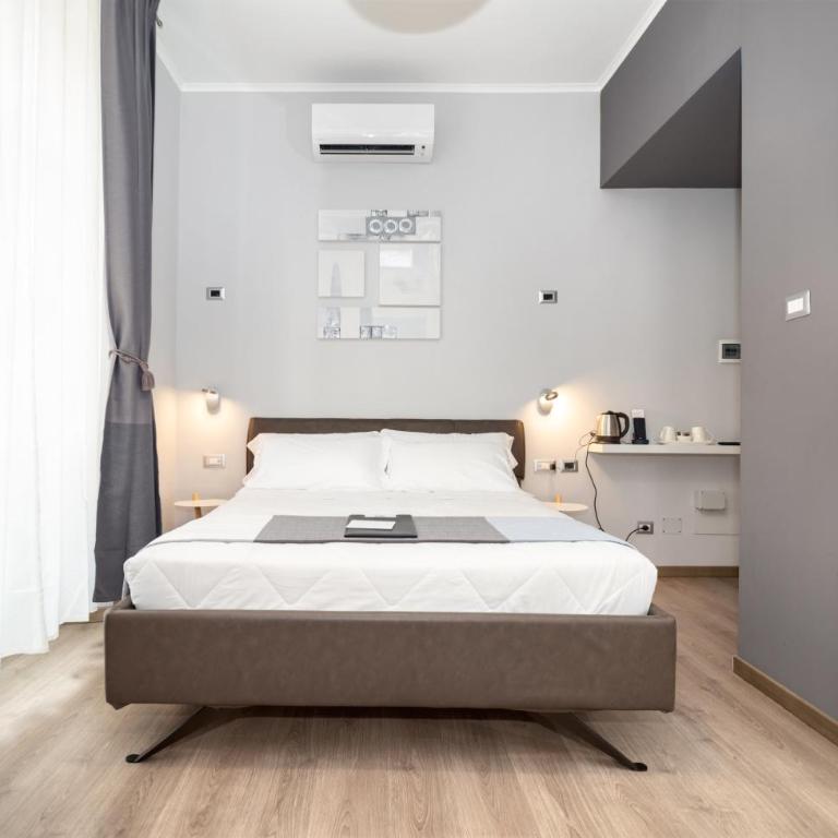 Clementi 18 Suites Rome - Camera Matrimoniale - 4