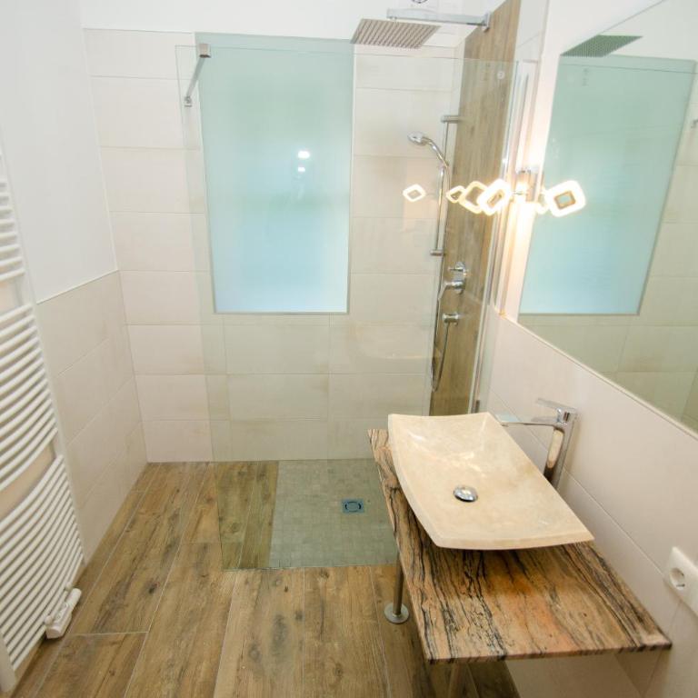 Apartments Summer & Winter Fun by All in One Apartments incl SUMMER CARD - Penthouse Apartment - 23