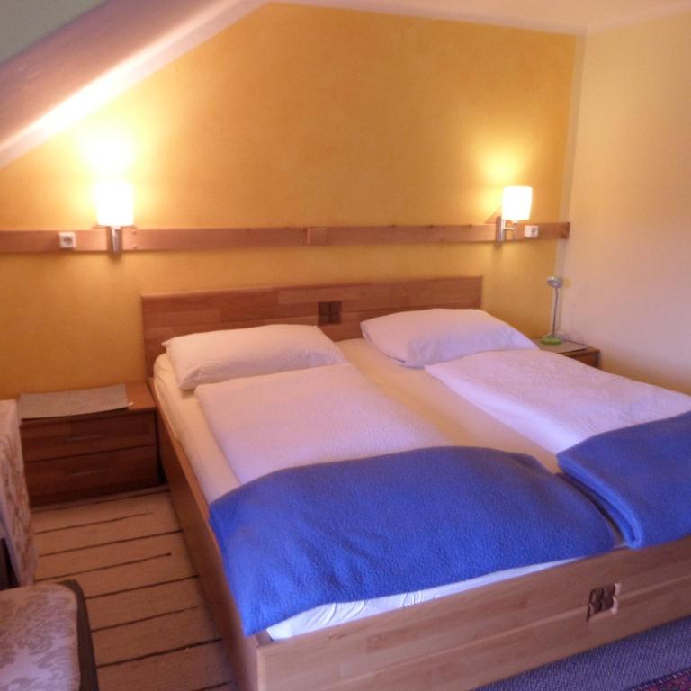 Kalcherhof - Doppelzimmer mit Balkon - 7