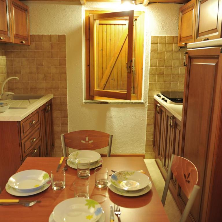 Lido Camping Village - Bungalow con 1 Camera da Letto (4 Adulti) - 1