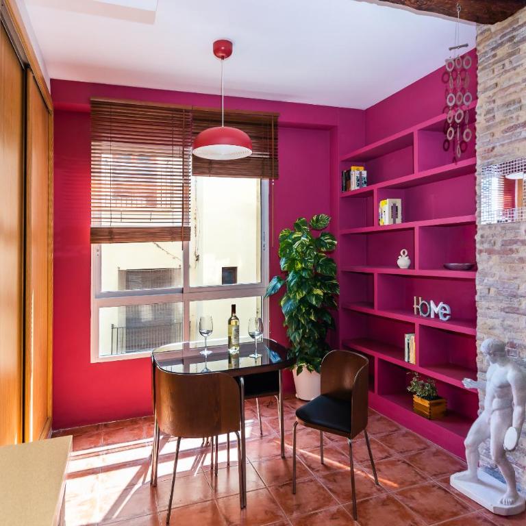 Fun&Happy VLC Center - Apartment - 2