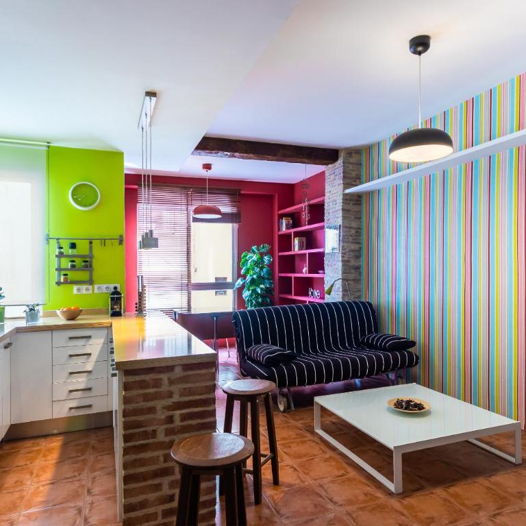 Fun&Happy VLC Center - Apartment - 1
