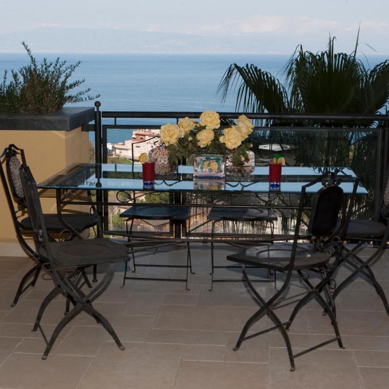 Taormina SeaView Apartment - Taormina Holidays - Casa Vacanze - 2