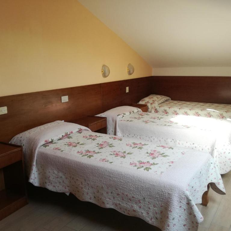 Hotel Prati - Camera Tripla Basic - 2