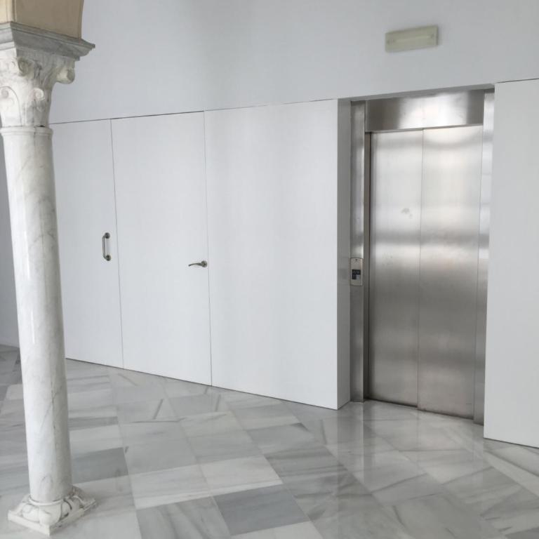 CASA PALACIO en Jerez de la Frontera con piscina privada - Casa de 5 dormitorios - 62