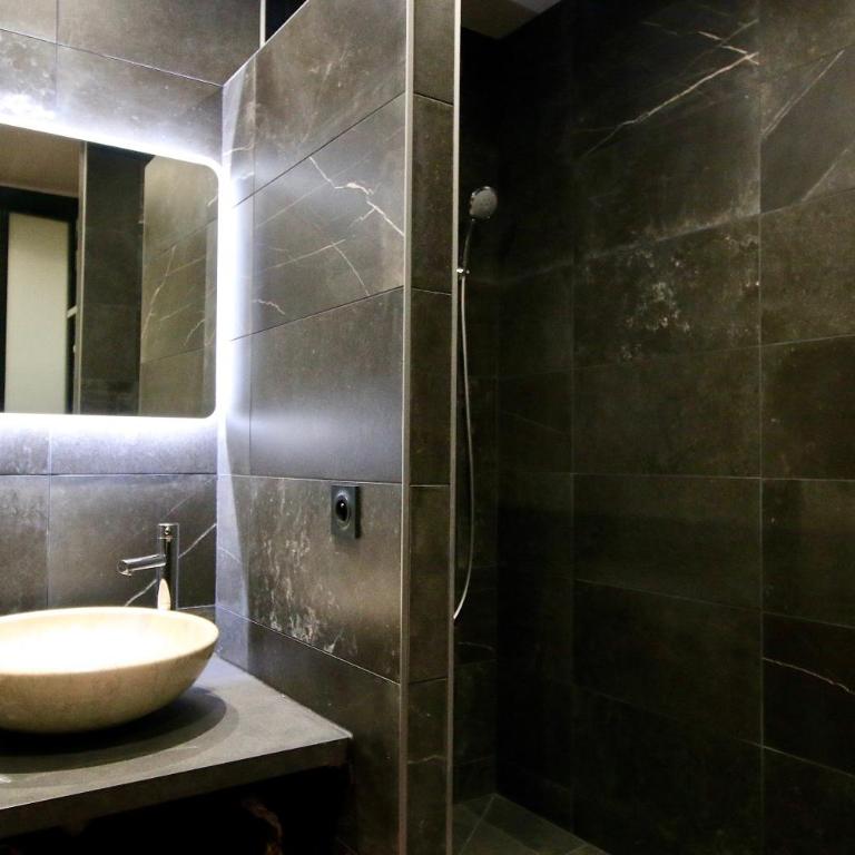 3e secret en plein coeur du Vieux Lyon - Penthouse - 12