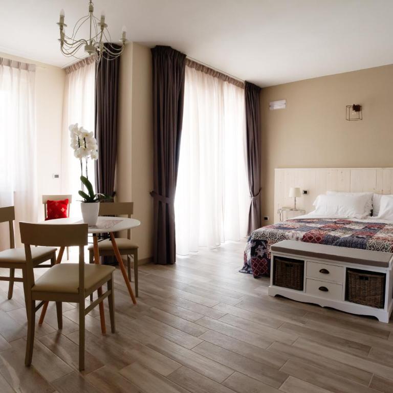Villa Poggio Bardolino - Camera Familiare con Terrazza - 16