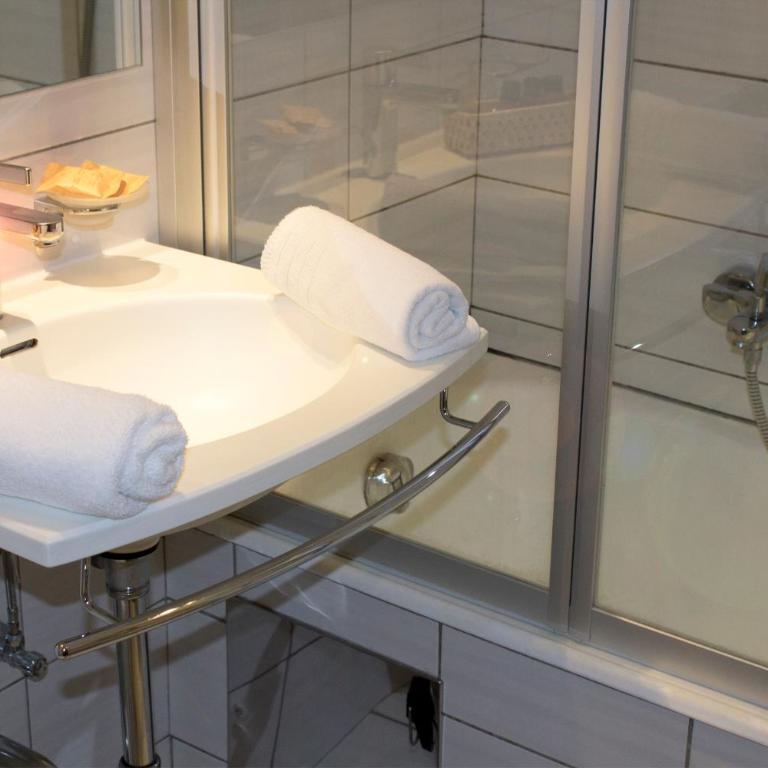 Alpenhotel Tirolerhof - Economy Doppelzimmer - 1