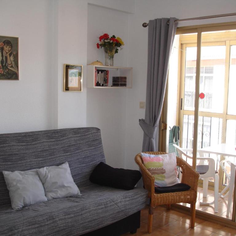 236 - One-Bedroom Apartment - 4