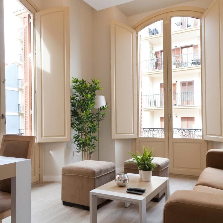 Apartamentos Pinar Málaga Centro - Carretería - Apartamento Superior de 1 dormitorio con balcón - 5