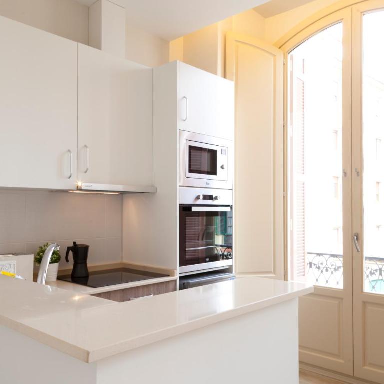 Apartamentos Pinar Málaga Centro - Carretería - Apartamento Estudio - 2