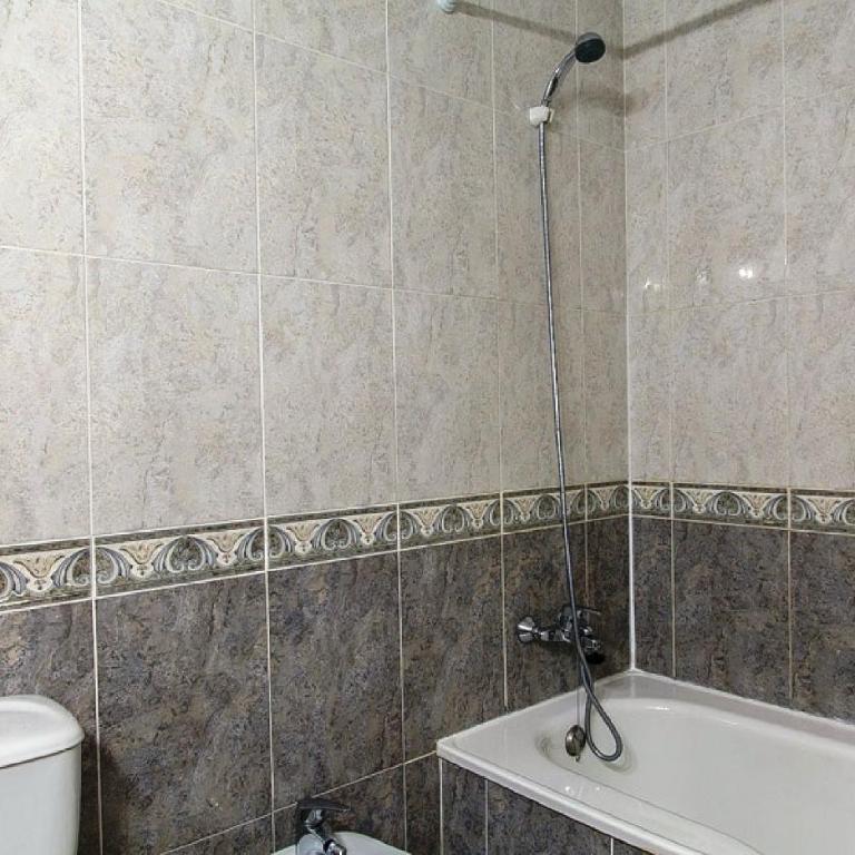 UHC Ventura Park Apartments - Apartamento de 2 dormitorios - 15