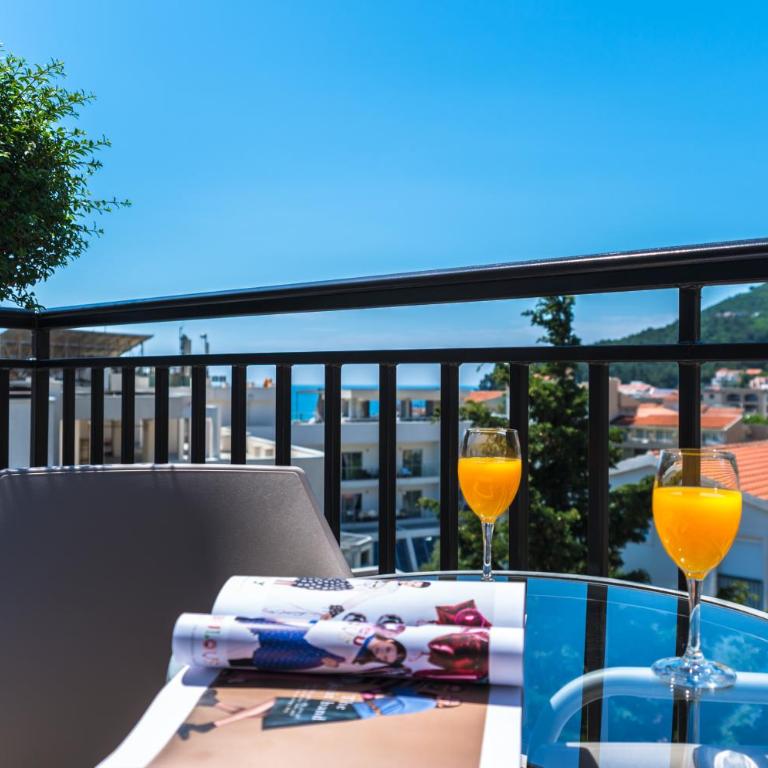 B&B Amfora - Double Room with Extra Bed - 5