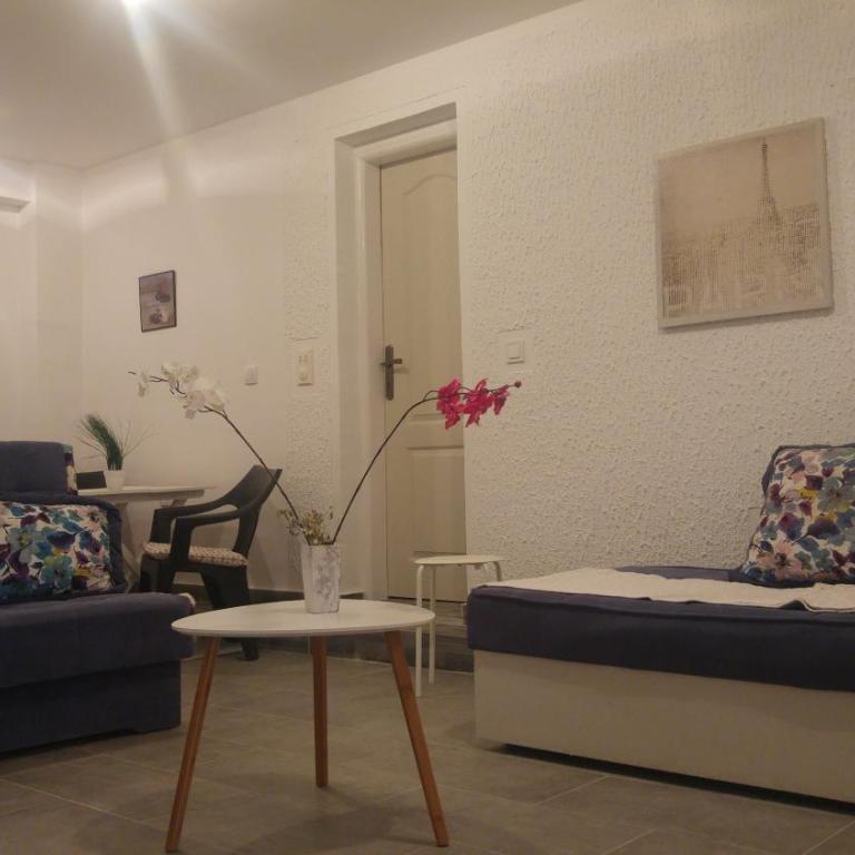 Akacia Apartments - Apartment with Terrace - 8