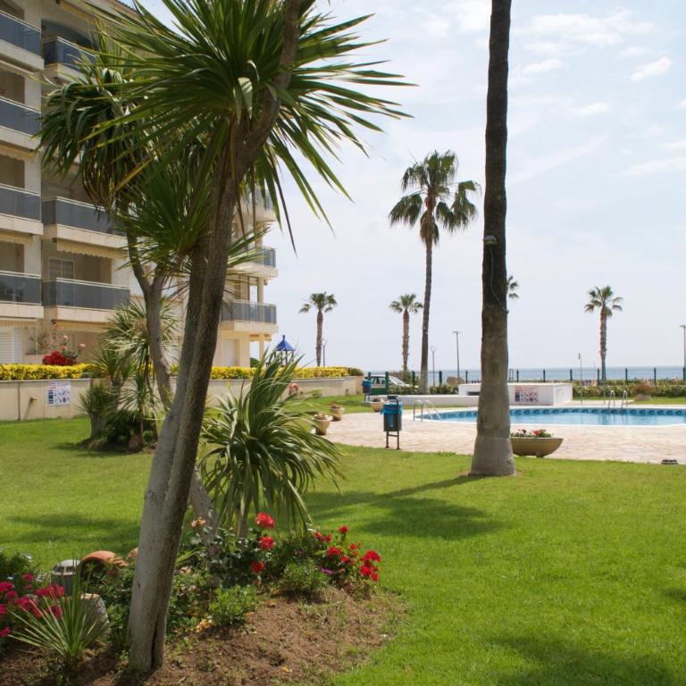 Los Flamencos, frontal al mar y playa a 10 metros - Apartment - 17