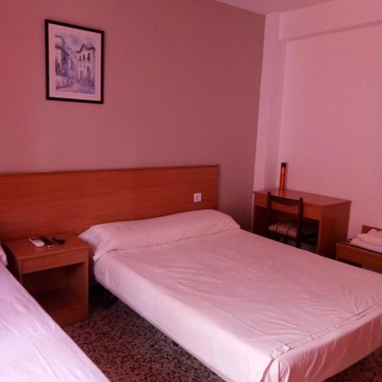 Hotel Iris - Habitación Triple - 6