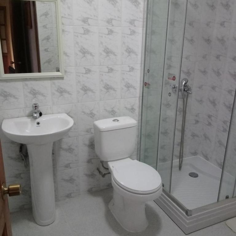 Habitaciones en Puerto Montt - Double Room with Private Bathroom - 9
