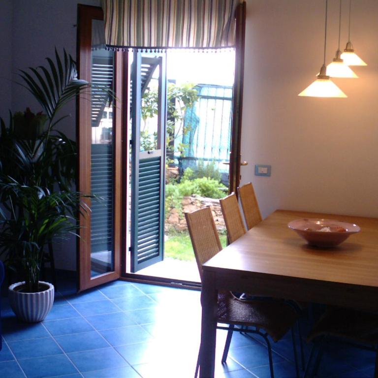 Casa Lorenza - Holiday Home with Sea View - 9