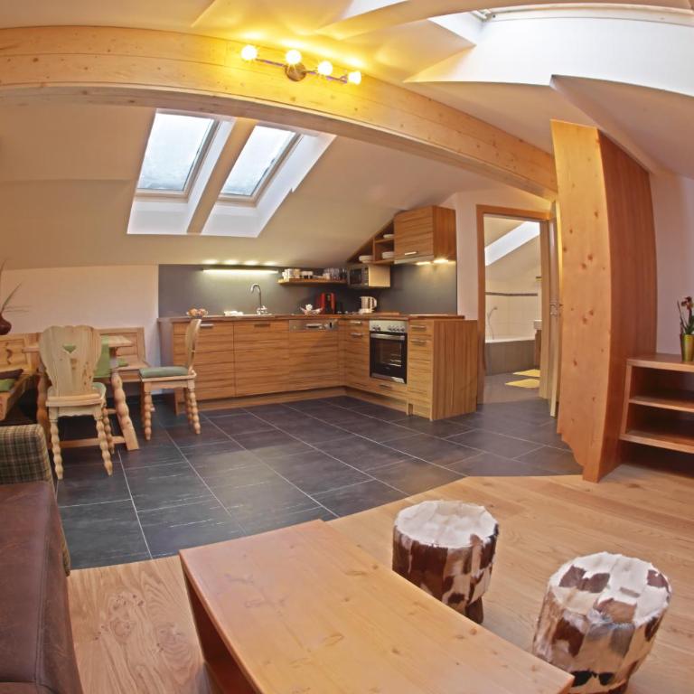 Familien-Bauernhof Neumoar - Apartment mit 1 Schlafzimmer - 2