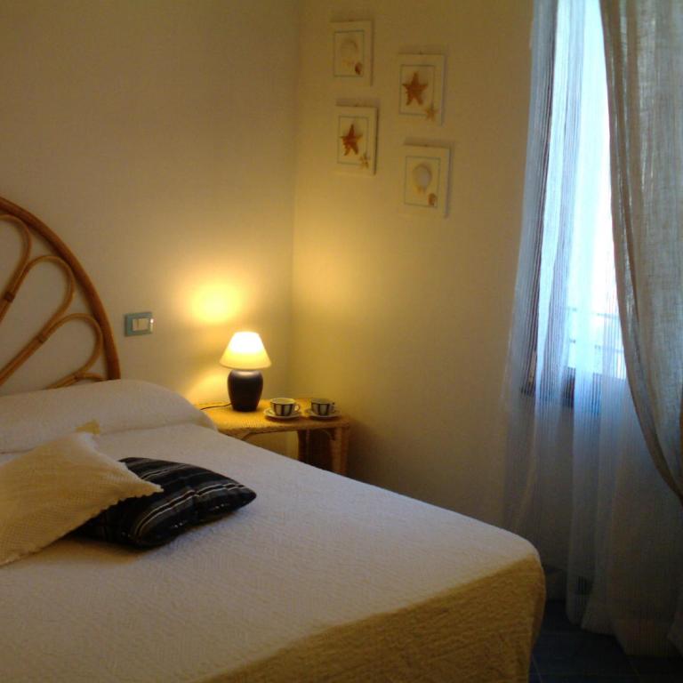 Casa Lorenza - Double Room with Garden View - 4