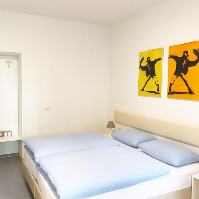 Manzoni Premium - Due Camere Matrimoniali Comunicanti con Bagno Privato - 6