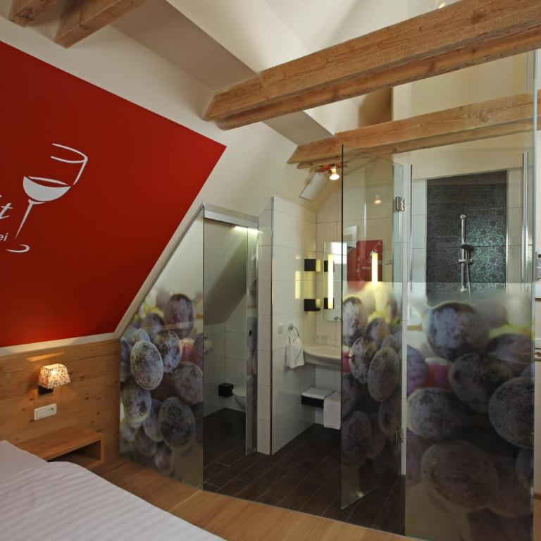 Weingut Essgut Schlafgut Sabathihof-Dillinger - Doppelzimmer - 1