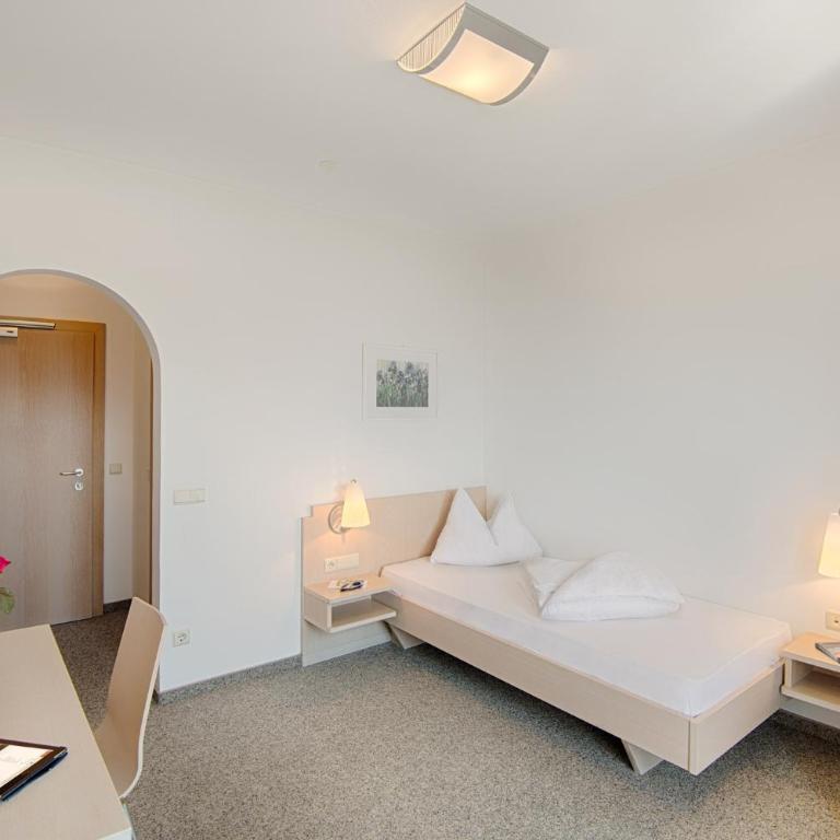 Pension Christl - Camera Singola con Balcone - 1