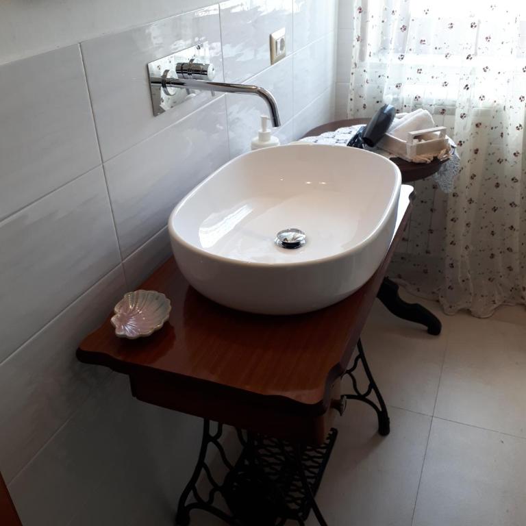 Villa Ada B&B - Camera Matrimoniale con Bagno Privato - 25
