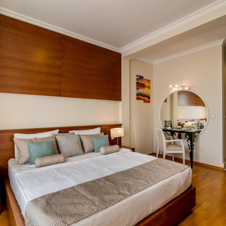 Hedera Residences - Kumbor - Deluxe Double Room with Side Sea View - 9