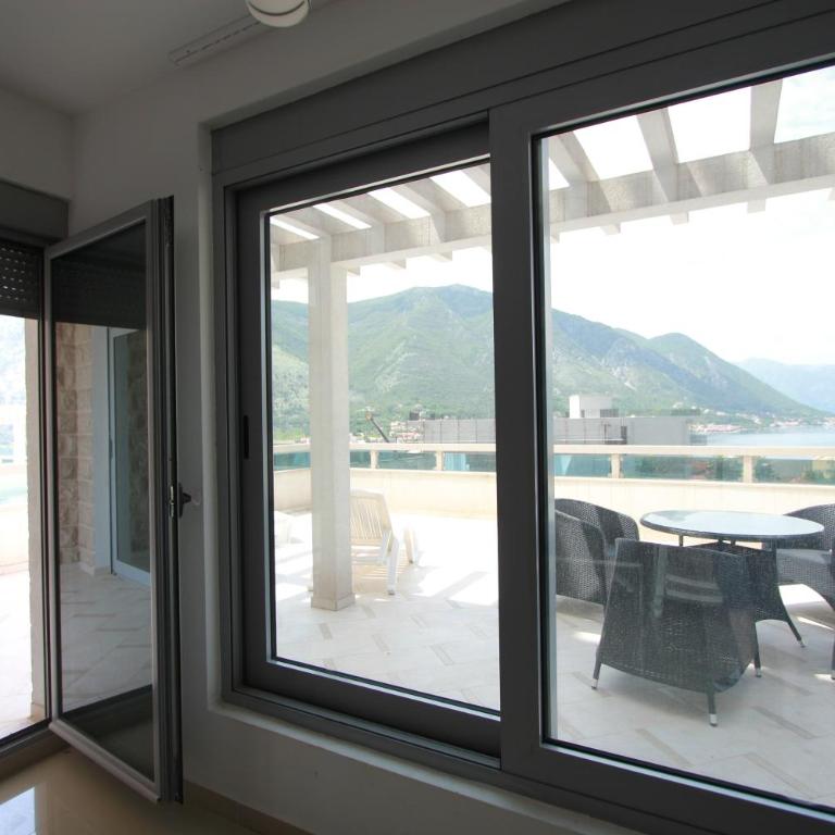Adriatic Pearl Apartments - Apartment with Terrace - 10
