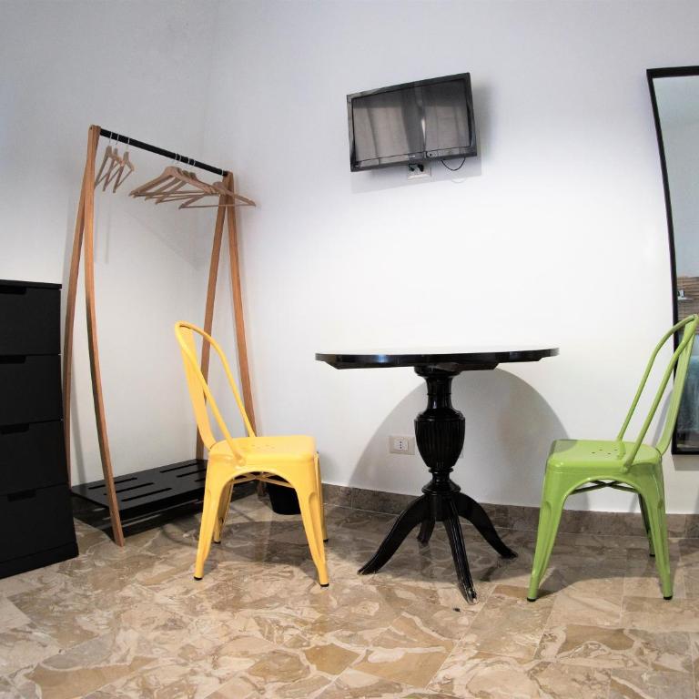 Be Central Rooms - Camera Matrimoniale/Doppia con Letti Singoli con Bagno - 5