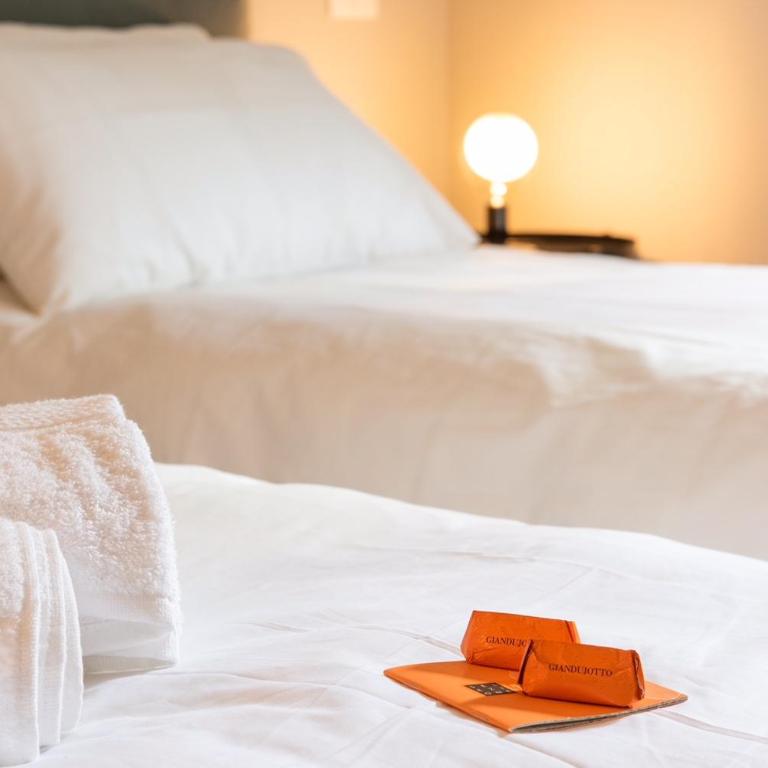 Comfort For Groups & Families in city center - Apartment - 8