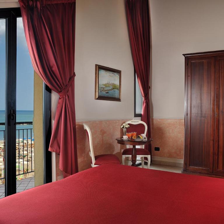 Hotel Bridge - Suite - 1