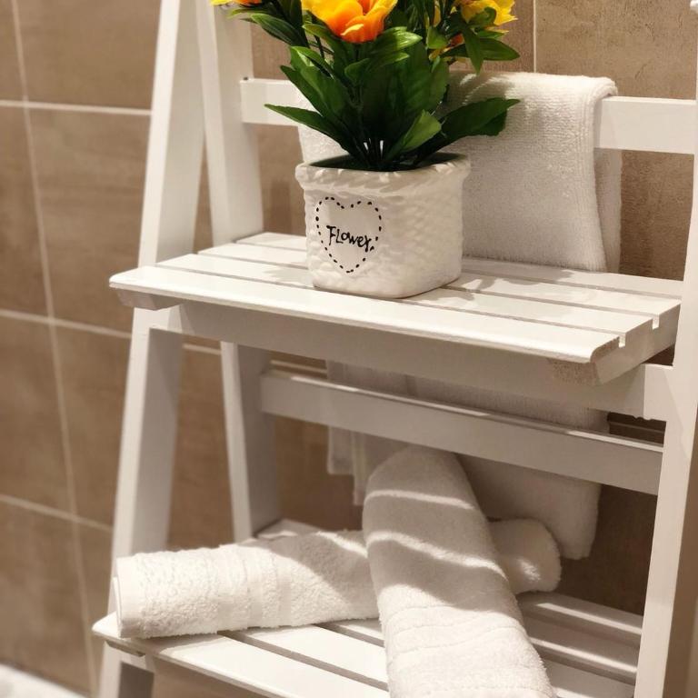 Villa Margherita - Camera Matrimoniale con Bagno Privato - 10