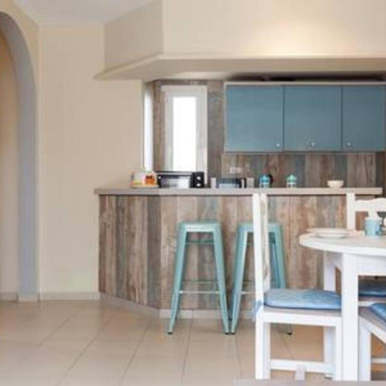 Roquetas Beach - Apartment - 1