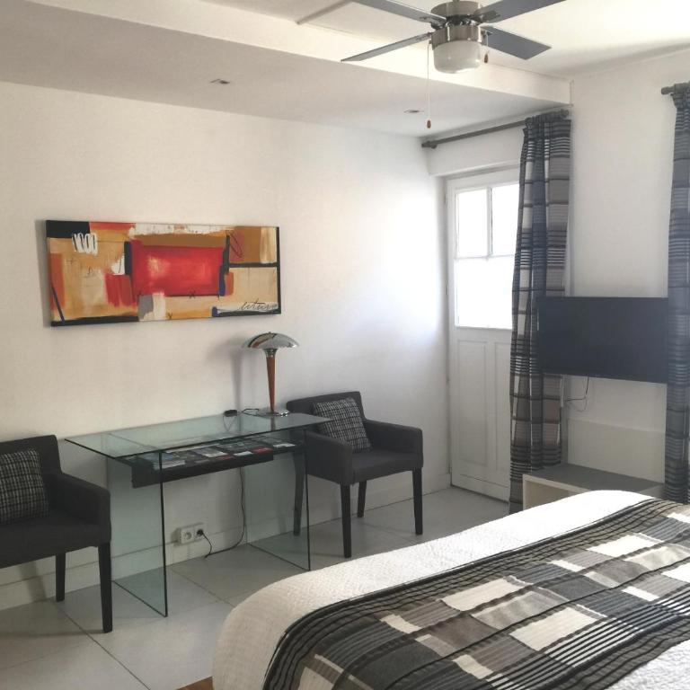 Au Cœur des Remparts - Studio Apartment - 9