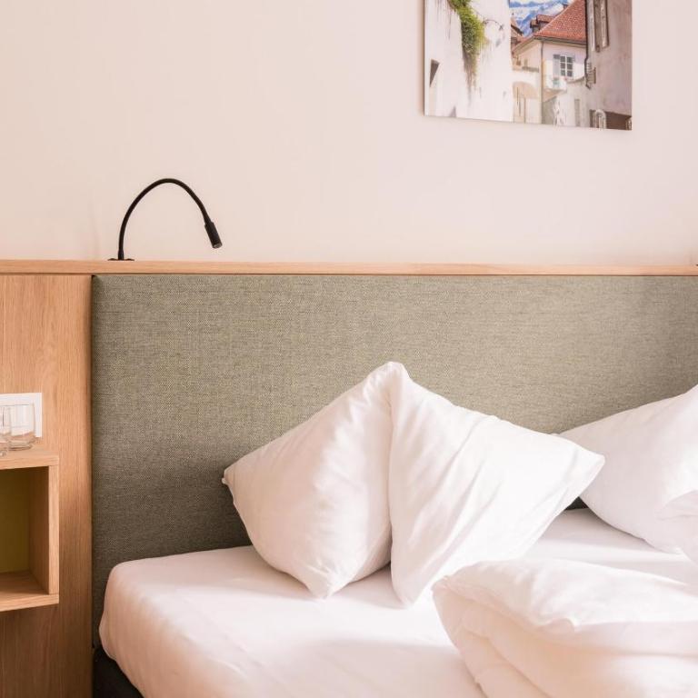 Flora Hotel & Suites - Chambre Double ou Lits Jumeaux Confort - 2