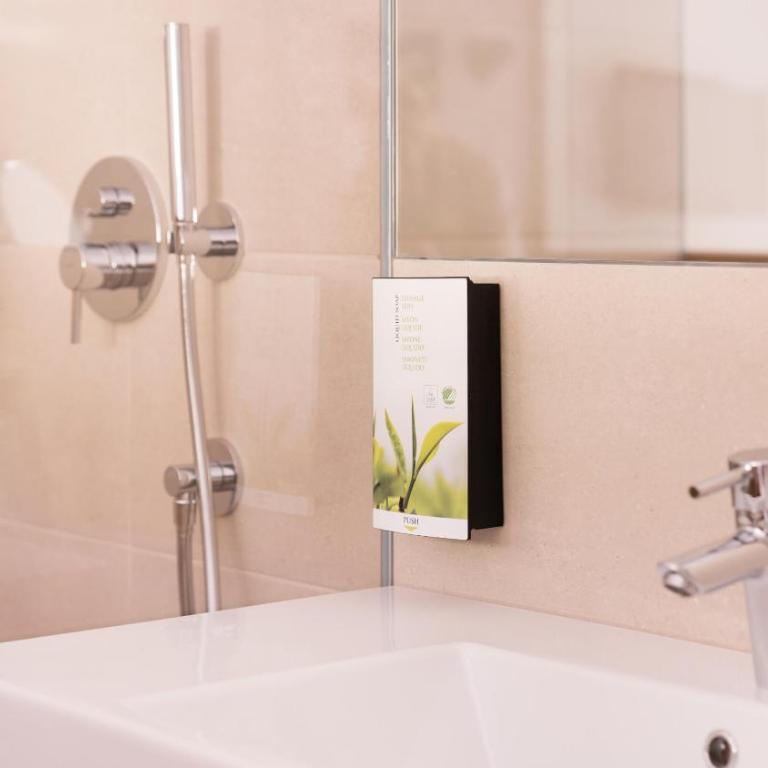 Flora Hotel & Suites - Chambre Double ou Lits Jumeaux Confort - 14