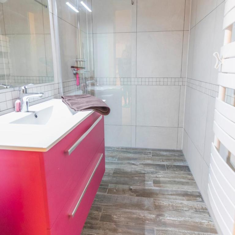 La Coulée Douce - Apartment - 9