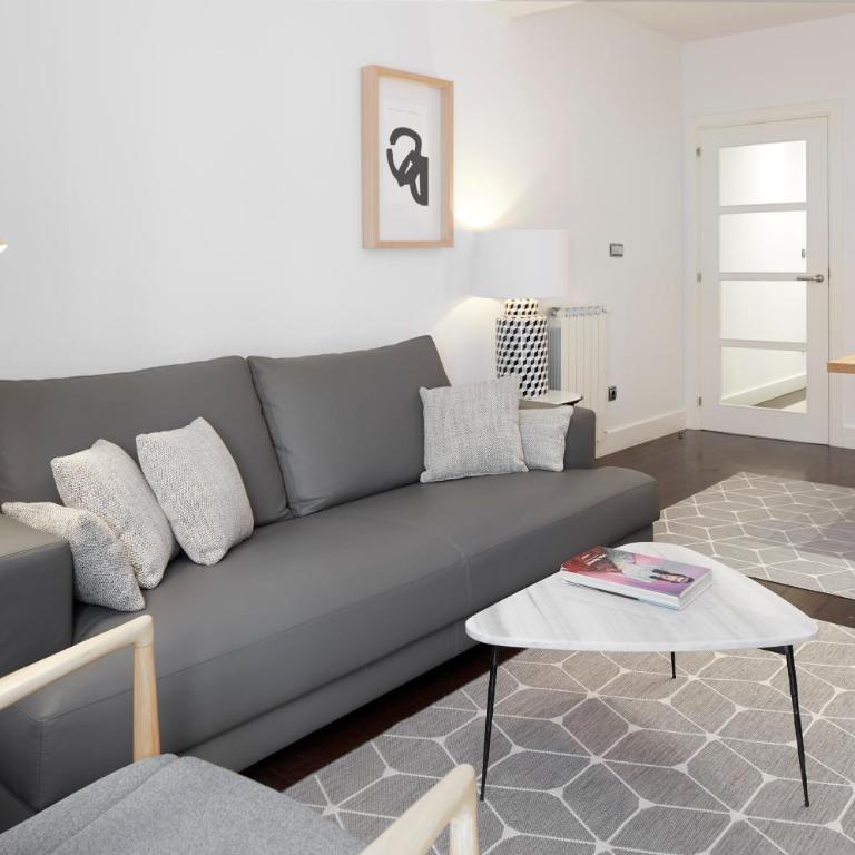 Marina by FeelFree Rentals - Apartamento - 4