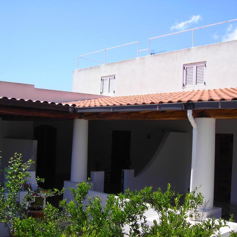 VillaGiuditta Casa Vacanza - Casa su 2 Livelli con 3 Camere da Letto e Terrazza - 17