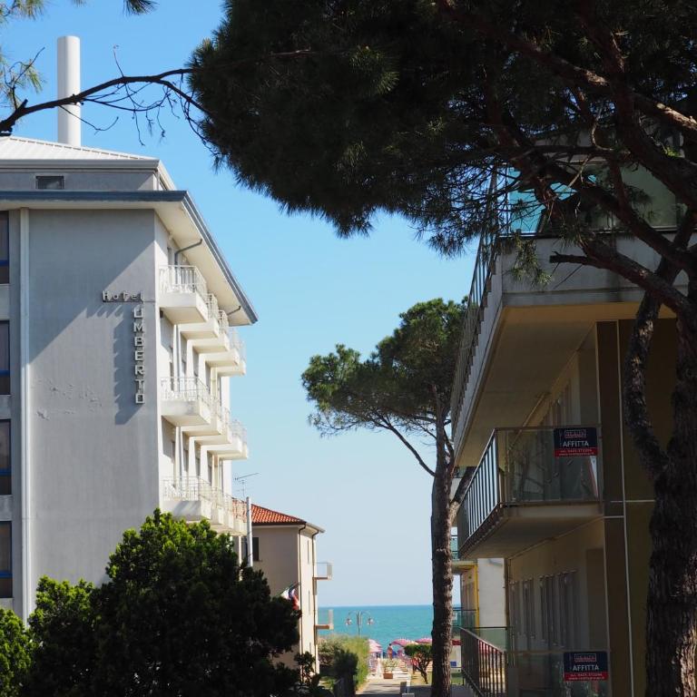 Family Apartments Residence Trieste - Appartamento con 2 Camere da Letto e Terrazza - 2