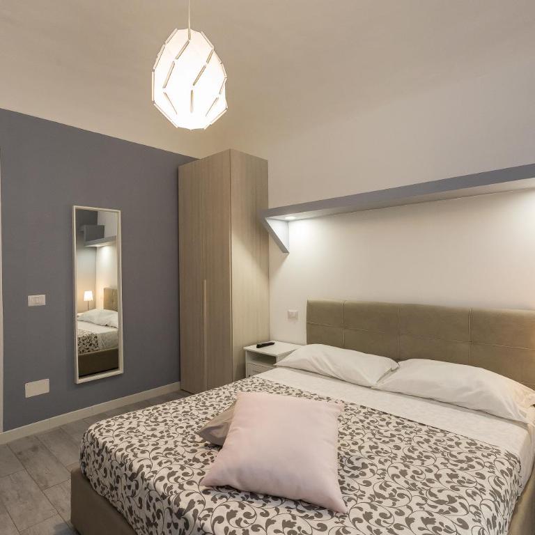 San Peter Angels - Double Room with Private Bathroom - 2