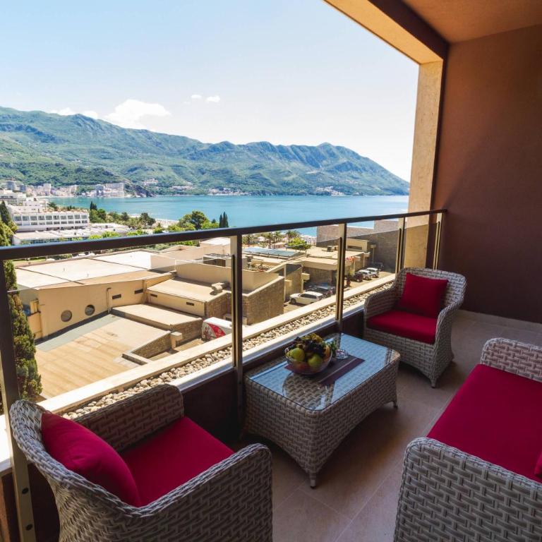 Lux Apartments Harmonia - Apartment with Sea View - 40