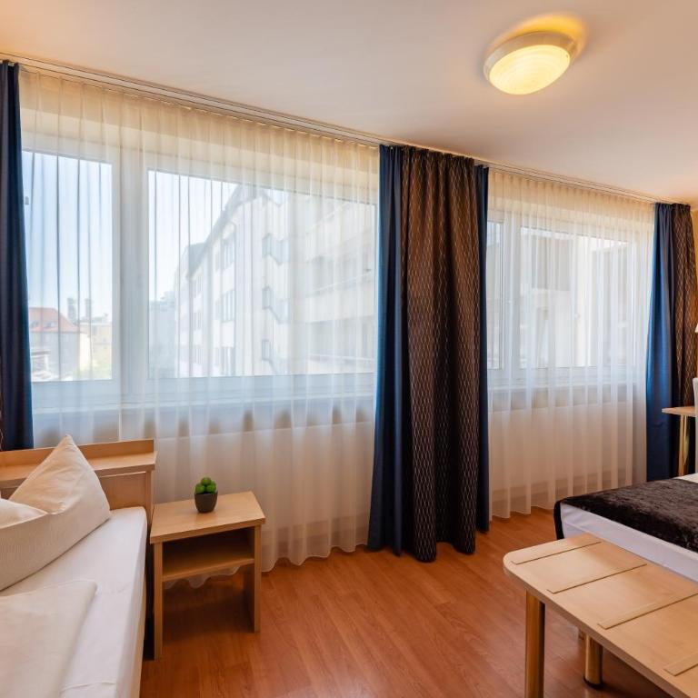 Hotel Royal - Zweibettzimmer - 4