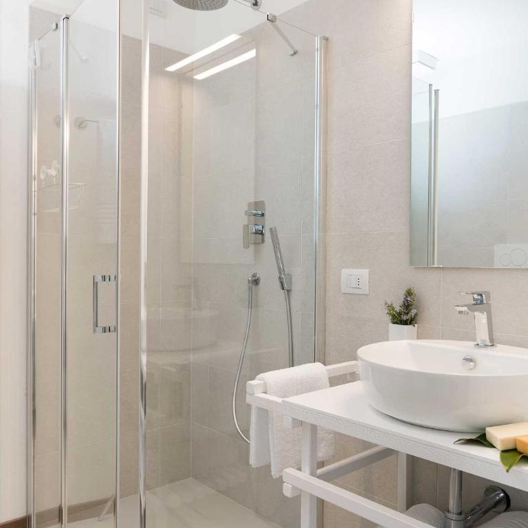 B&B Villa Romano - Chambre Lit King-Size - Vue sur Jardin - 3